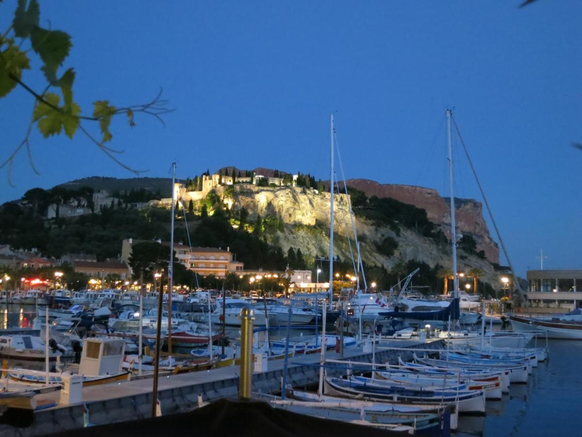 Calypso Lägenhet Cassis Exteriör bild